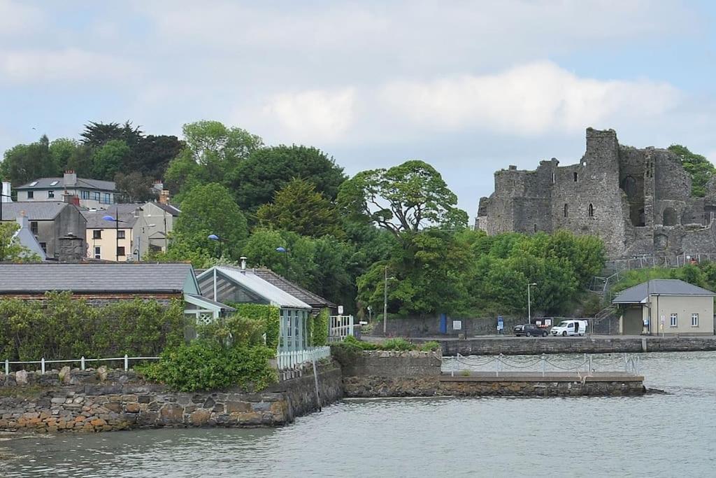 Wood Quay - A Truly Unique, Seafront Experience! Villa Carlingford Exterior photo